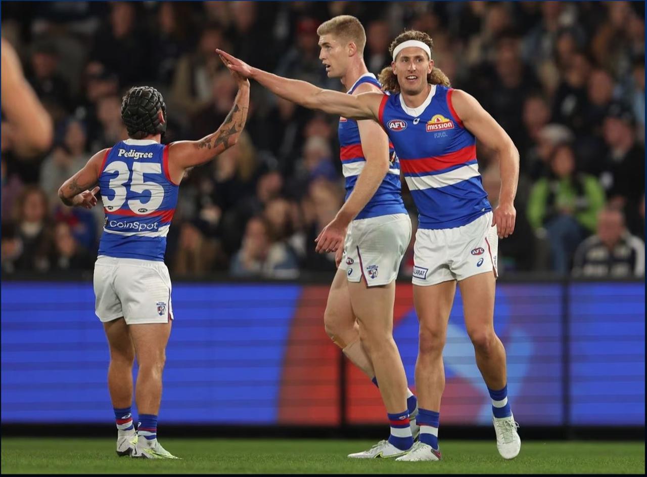 **Western Bulldogs superfan experience** Powered by Givergy **Western Bulldogs superfan experience** Powered by Givergy